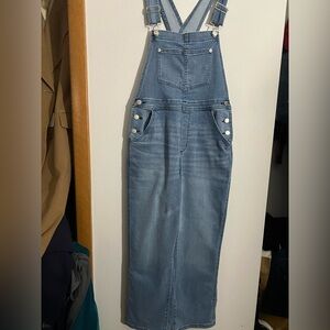 Sonoma Women's Classic Blue Denim Overalls